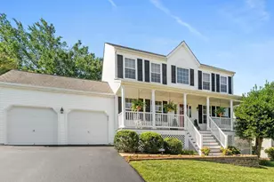 4104 Amelia Dr, Fredericksburg, VA 22408 - Photo 4