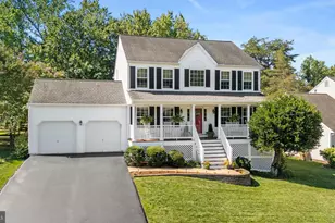4104 Amelia Dr, Fredericksburg, VA 22408 - Photo 2