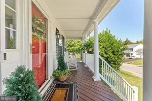4104 Amelia Dr, Fredericksburg, VA 22408 - Photo 10