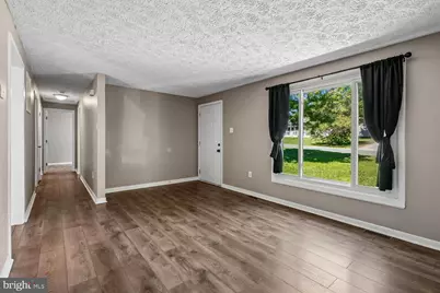 11106 Huntington Woods Circle, Fredericksburg, VA 22407 - Photo 2