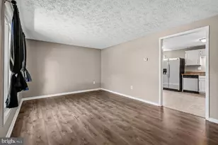 11106 Huntington Woods Cir, Fredericksburg, VA 22407 - Photo 4