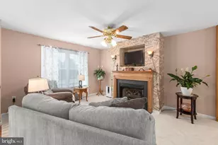 12215 Stonehenge Dr, Fredericksburg, VA 22407 - Photo 6