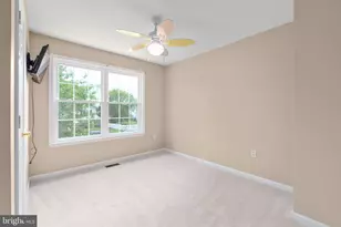 12215 Stonehenge Dr, Fredericksburg, VA 22407 - Photo 14