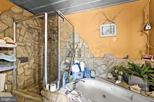 12501 W Catharpin Rd, Spotsylvania, VA 22551 - Photo 18