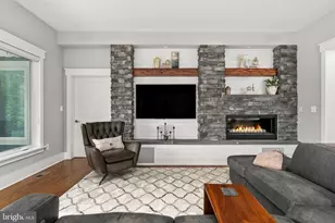 6912 Barclay Dr, Fredericksburg, VA 22407 - Photo 12