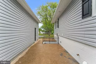 6029 Massaponax Dr, Fredericksburg, VA 22407 - Photo 28
