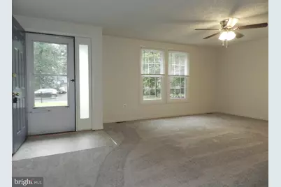 10605 Holleybrooke Drive, Spotsylvania, VA 22553 - Photo 4