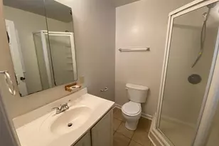 209 Hamilton St, Fredericksburg, VA 22408 - Photo 6