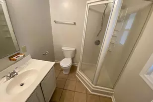 209 Hamilton St, Fredericksburg, VA 22408 - Photo 8