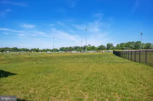 10052 Premier St, Fredericksburg, VA 22408 - Photo 18