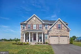 10052 Premier St, Fredericksburg, VA 22408 - Photo 2