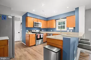 7303 Lord Barton Dr, Fredericksburg, VA 22407 - Photo 14