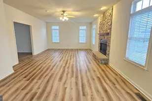 2822 Slingerland Dr, Fredericksburg, VA 22408 - Photo 14