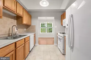 11513 Abingdon Ct, Fredericksburg, VA 22407 - Photo 10