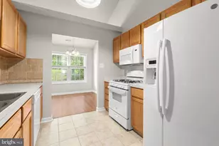 11513 Abingdon Ct, Fredericksburg, VA 22407 - Photo 12