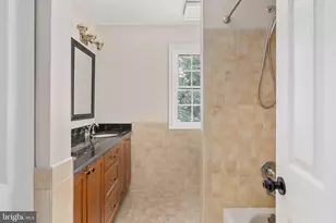 8250 Singing Wood Ct, Spotsylvania, VA 22553 - Photo 40