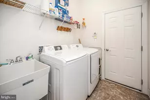 12605 Burbank Ct, Fredericksburg, VA 22407 - Photo 42
