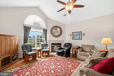 6233 Autumn Leaf Drive, Fredericksburg, VA 22407 - Photo 4