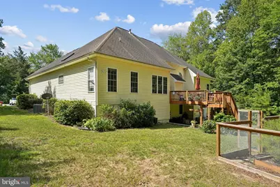 6919 Governors Grant Lane, Fredericksburg, VA 22407 - Photo 18