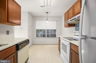 11203 Salem Village Dr, Fredericksburg, VA 22407 - Photo 16