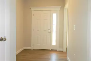 5627 Finley Rose Ct, Fredericksburg, VA 22407 - Photo 2