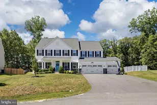 11218 Willow Oak Ct, Fredericksburg, VA 22407 - Photo 2