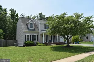 4018 Derbyshire Ln, Fredericksburg, VA 22408 - Photo 2