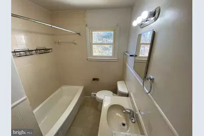 209 Hamilton Street #B, Fredericksburg, VA 22408 - Photo 14
