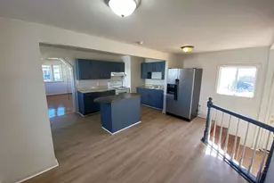209 Hamilton St, Fredericksburg, VA 22408 - Photo 6