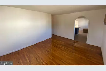 209 Hamilton Street #B, Fredericksburg, VA 22408 - Photo 2