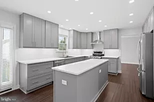 4001 Mossy Bank Ln, Fredericksburg, VA 22408 - Photo 2