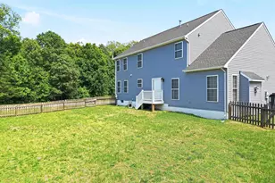 4001 Mossy Bank Ln, Fredericksburg, VA 22408 - Photo 8
