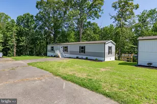 4405 E McLaw St, Fredericksburg, VA 22408 - Photo 1