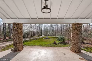 7621 River Rd, Fredericksburg, VA 22407 - Photo 14