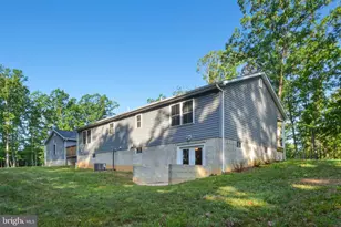 7401 Stubbs Bridge Rd, Spotsylvania, VA 22551 - Photo 6