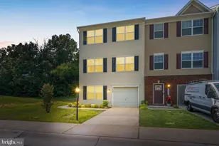 2420 Drake Ln, Fredericksburg, VA 22408 - Photo 2
