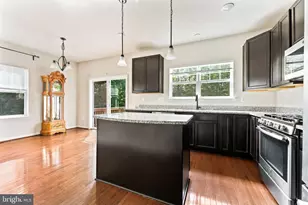 2420 Drake Ln, Fredericksburg, VA 22408 - Photo 12