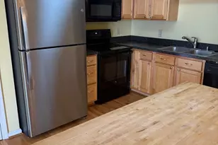 7028 Wytheville Cir, Fredericksburg, VA 22407 - Photo 2
