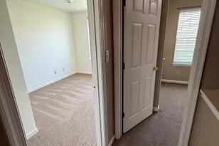 7028 Wytheville Cir, Fredericksburg, VA 22407 - Photo 10