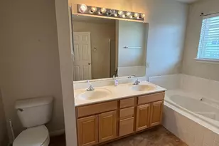 7028 Wytheville Cir, Fredericksburg, VA 22407 - Photo 8