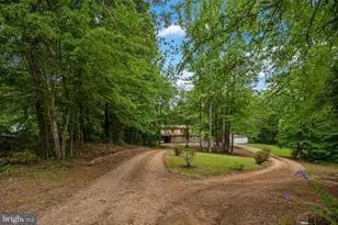 10512 Catharpin Rd, Spotsylvania, VA 22551 - Photo 4