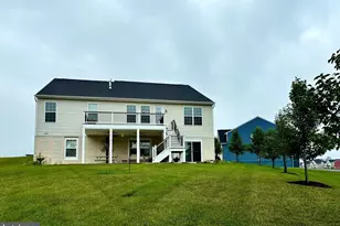 1821 Legacy Ln, Fredericksburg, VA 22408 - Photo 2