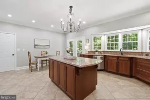 10829 Perrin Cir, Spotsylvania, VA 22551 - Photo 6