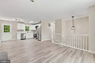 10921 Peach Tree Dr, Fredericksburg, VA 22407 - Photo 6