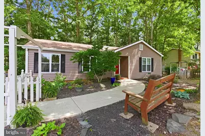 528 Pleasants Drive, Fredericksburg, VA 22407 - Photo 2