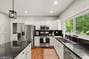 12500 U S Grant Ct, Spotsylvania, VA 22553 - Photo 10
