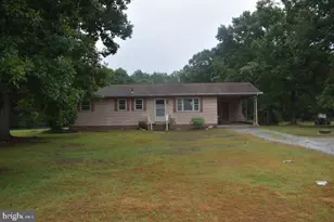 7829 Flippo Dr, Fredericksburg, VA 22408 - Photo 2