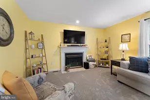 9901 Ashmeade Ct, Fredericksburg, VA 22407 - Photo 8