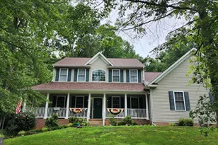 11125 Blue Herron Cir, Spotsylvania, VA 22553 - Photo 2