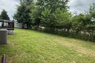 4112 Midway St, Fredericksburg, VA 22408 - Photo 6